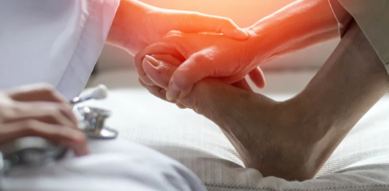 Physiotherapist providing Achilles tendon repair physiotherapy treatment at home in Karachi