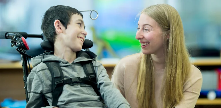 Physiotherapist providing facial nerve palsy physiotherapy treatment at home in Karachi